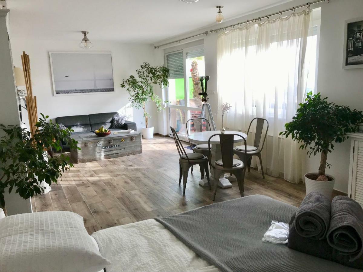 Apartmán Vista 1-2 *